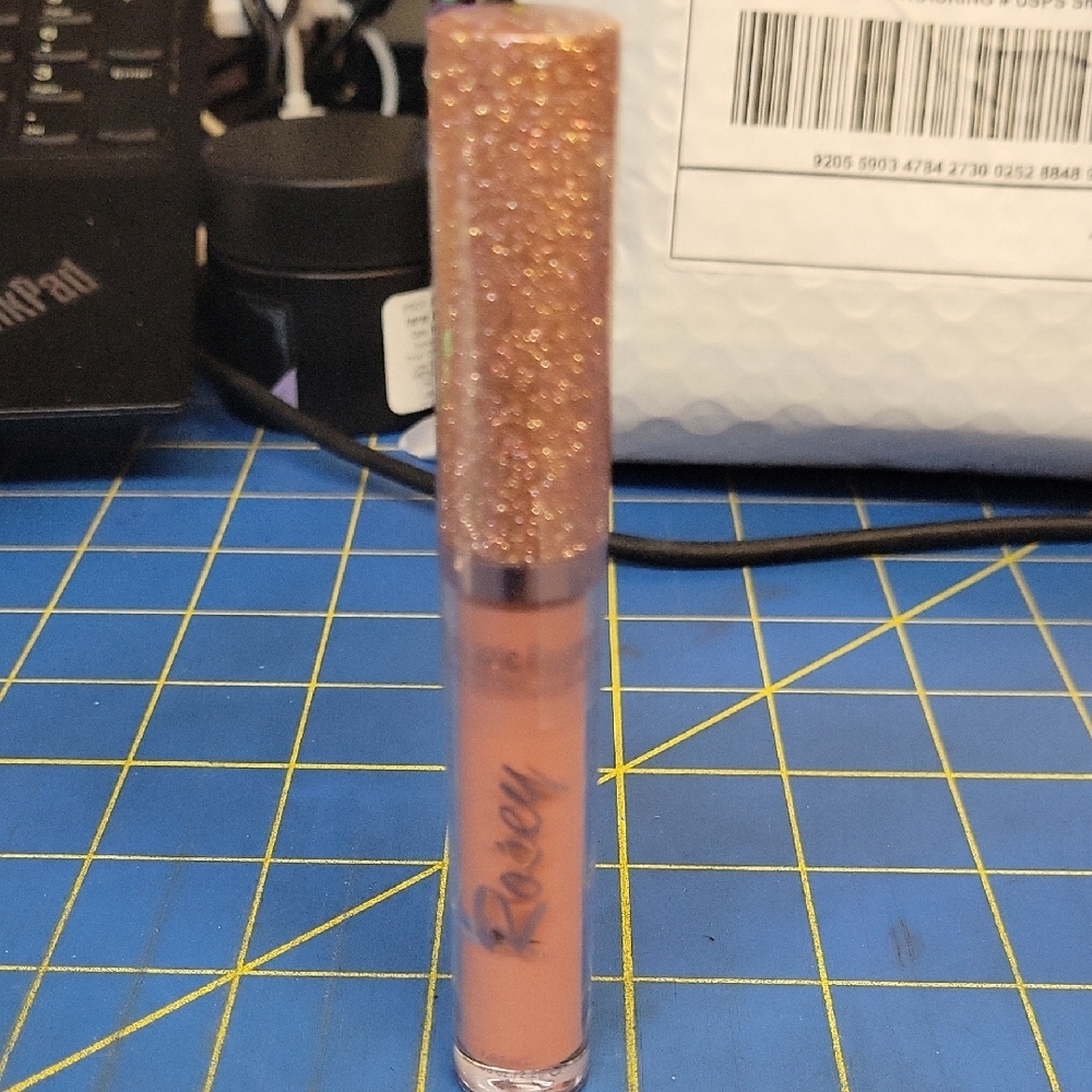 RMT Romantic Beauty Rosey 07 Sandy Glitter Lip Gloss 2.2g New Sealed Tube